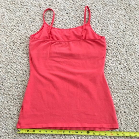 Express Built-In-Bra Tank Top - Picture 4 of 7
